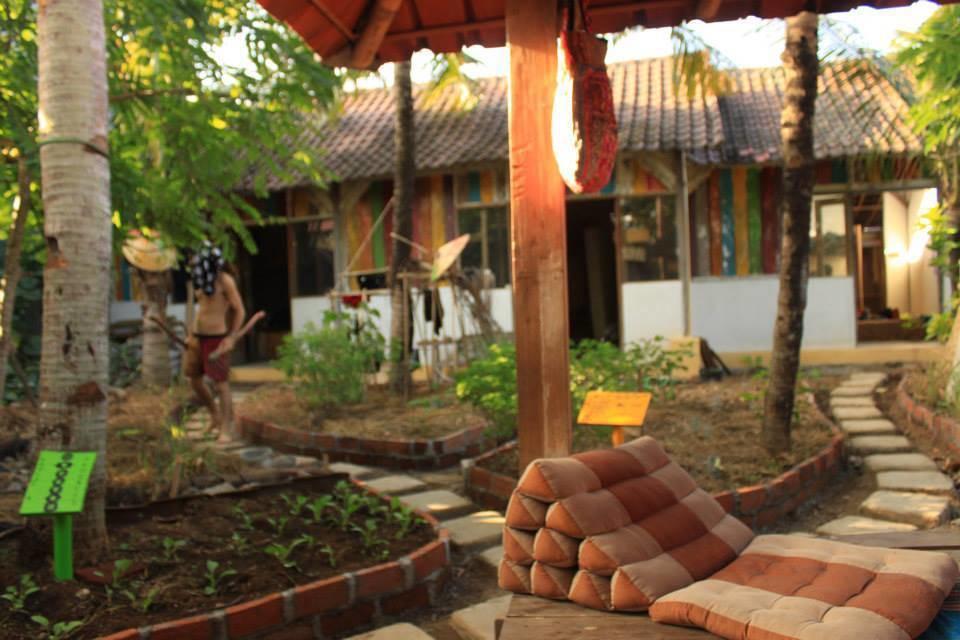 Farmer'S Yard Hostel Canggu Eksteriør billede